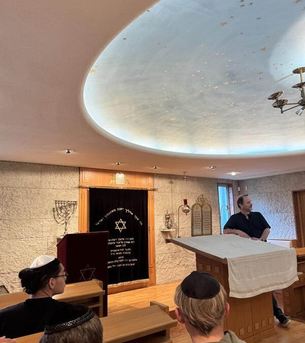 Besuch der Synagoge in Innsbruck