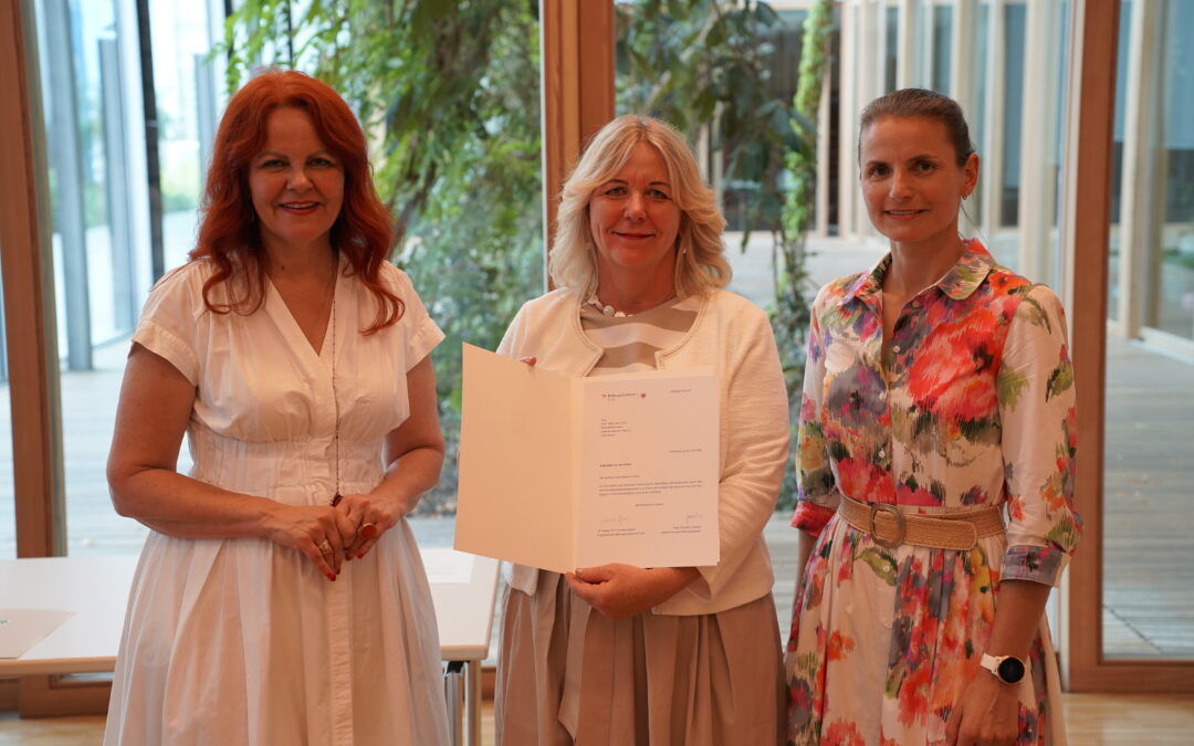 Berufstitel „Oberstudienrätin“ für Frau Mag.a Doris Stark – Eine besondere Auszeichnung für außergewöhnliches Engagement